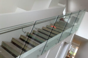 Railing Tangga Stainless